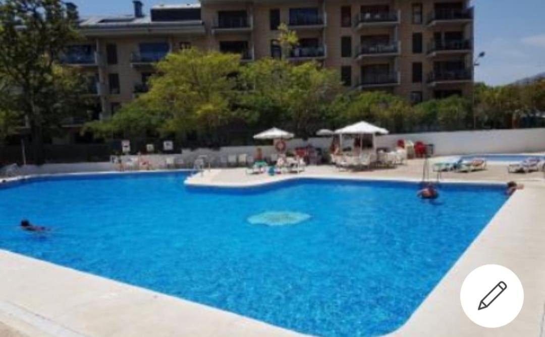 בנאלמדנה Apartamento Vacacional Costa Del Sol מראה חיצוני תמונה